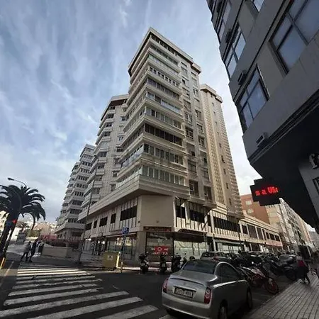 Downtown Palmas, Steps From Canteras * Las Palmas